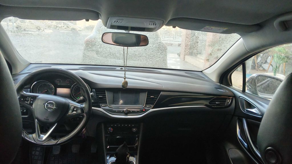 OPEL Astra 2017