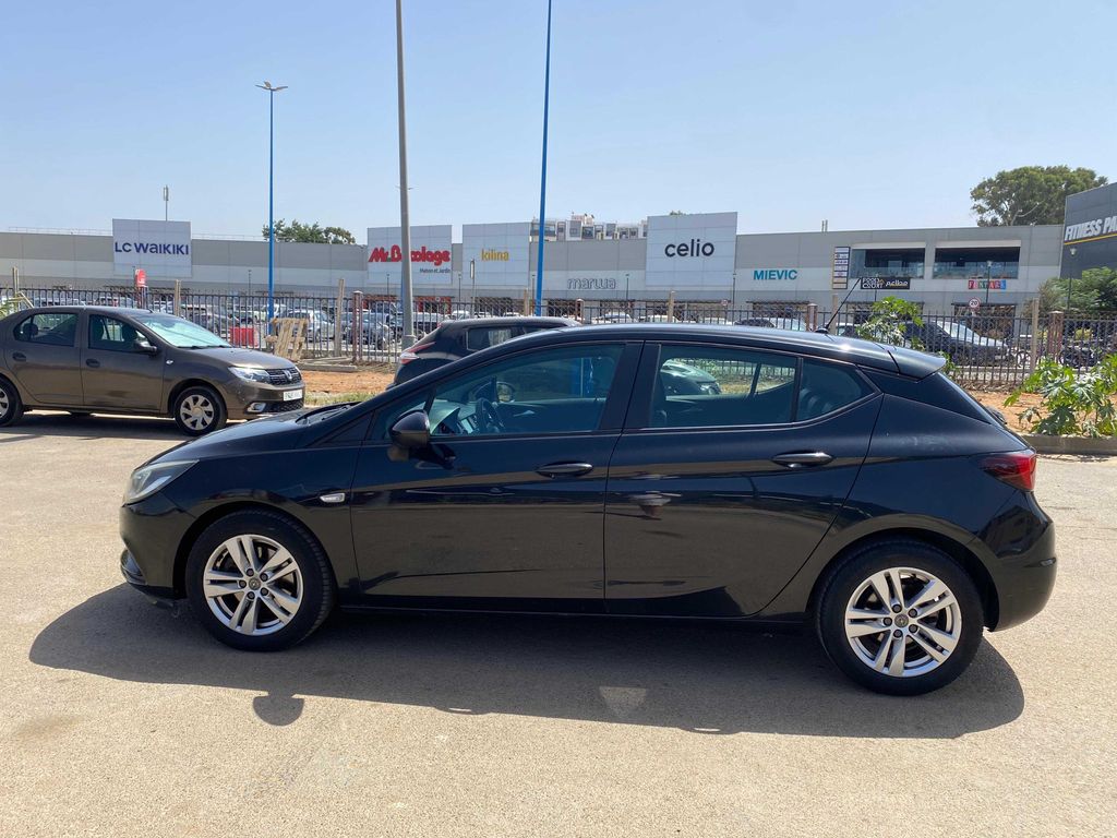 OPEL Astra 2017