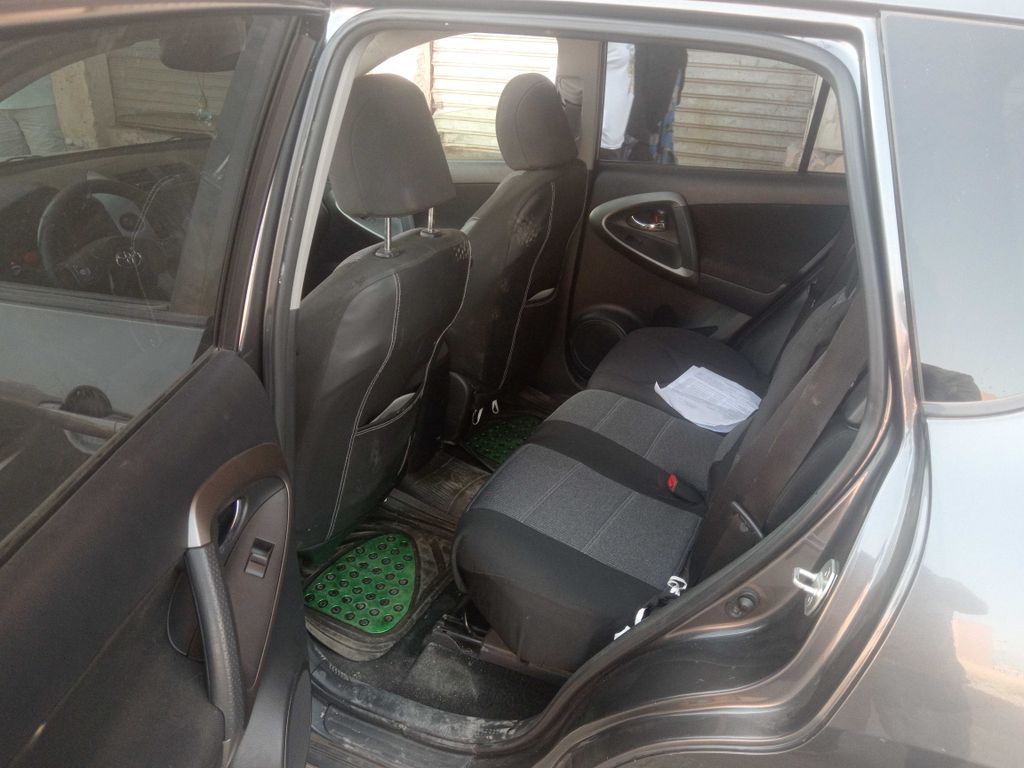 TOYOTA RAV4 2012