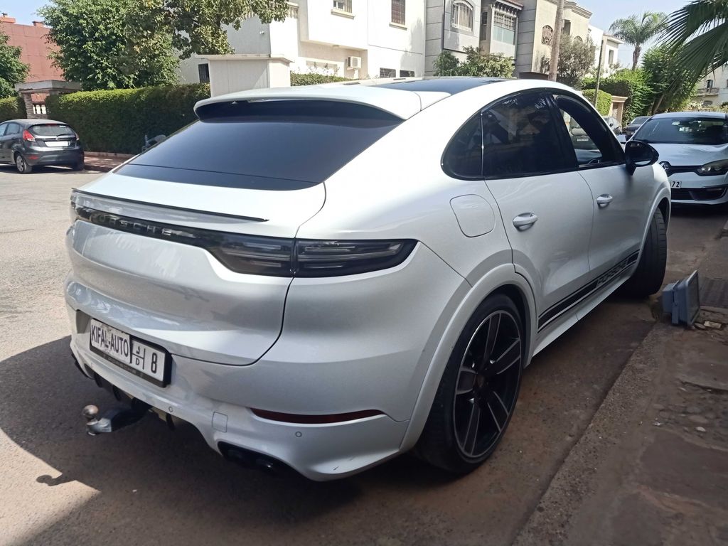 PORSCHE CAYENNE COUPE 2020