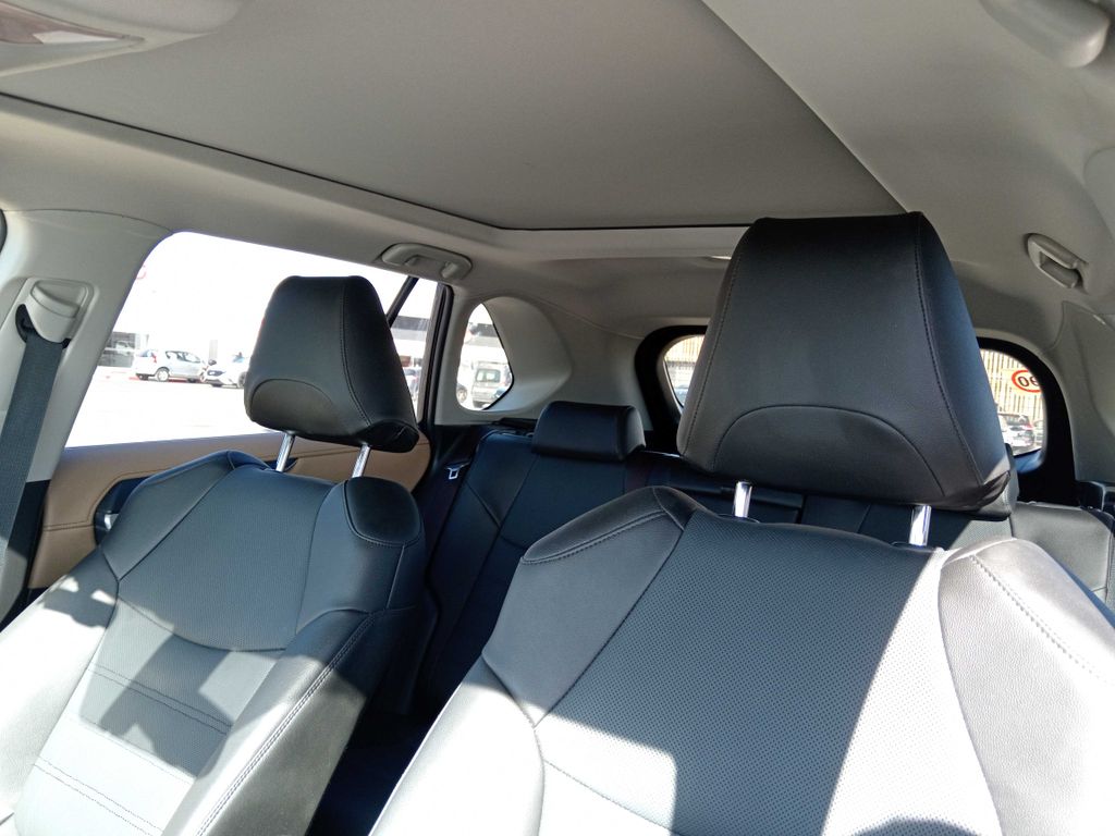 TOYOTA RAV4 2022