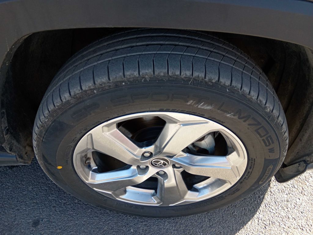 TOYOTA RAV4 2022