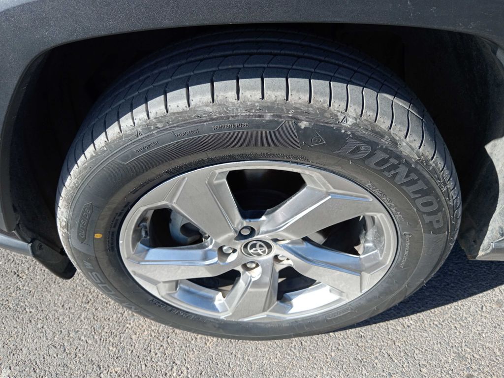 TOYOTA RAV4 2022