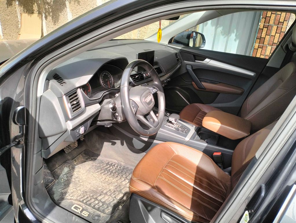 AUDI Q5 2019