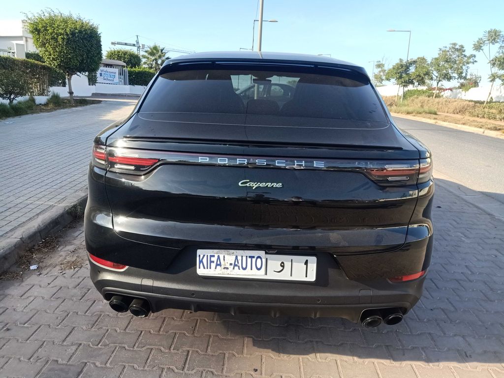PORSCHE CAYENNE COUPE 2020