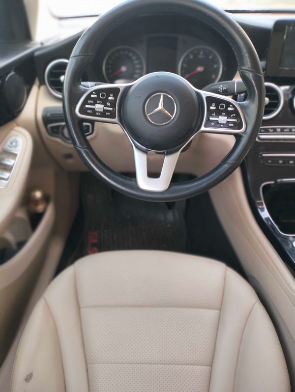 MERCEDES-BENZ GLC 2021