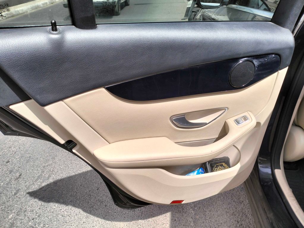 MERCEDES-BENZ GLC 2021