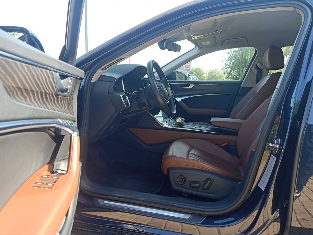 AUDI A6 2020