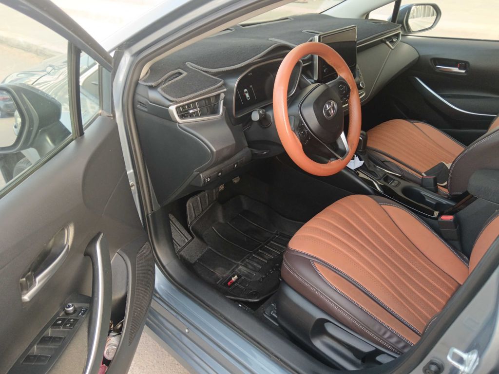 TOYOTA Corolla Prestige 2025