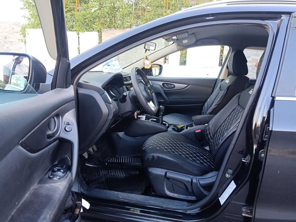 NISSAN Qashqai 2018