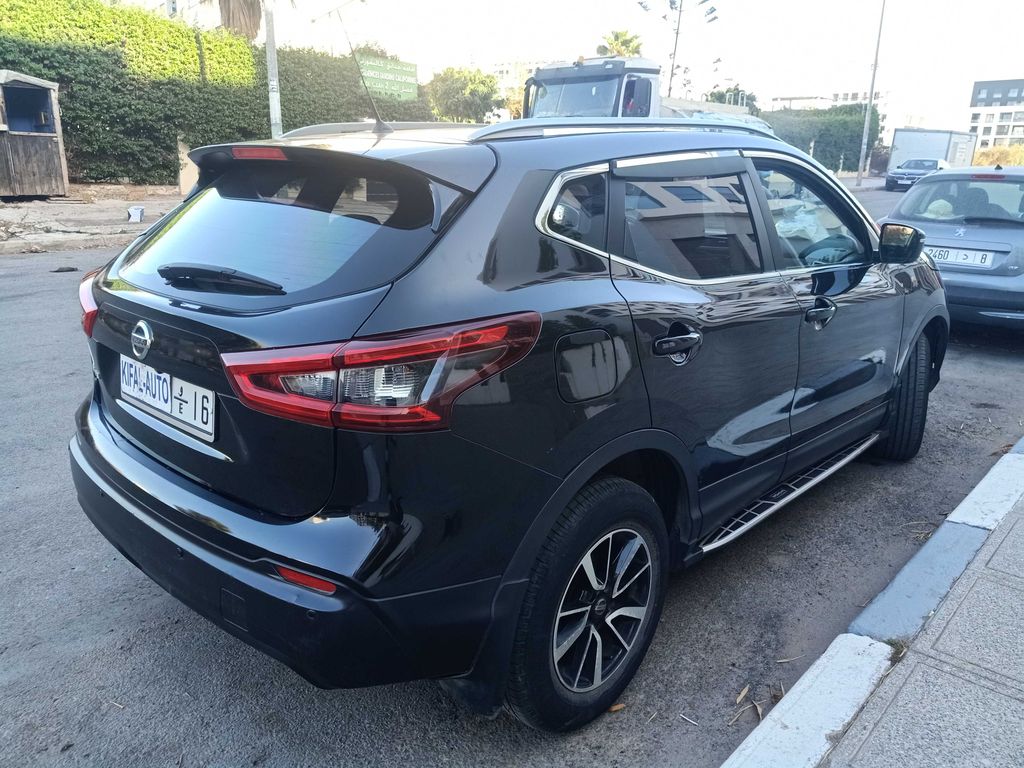 NISSAN Qashqai 2018