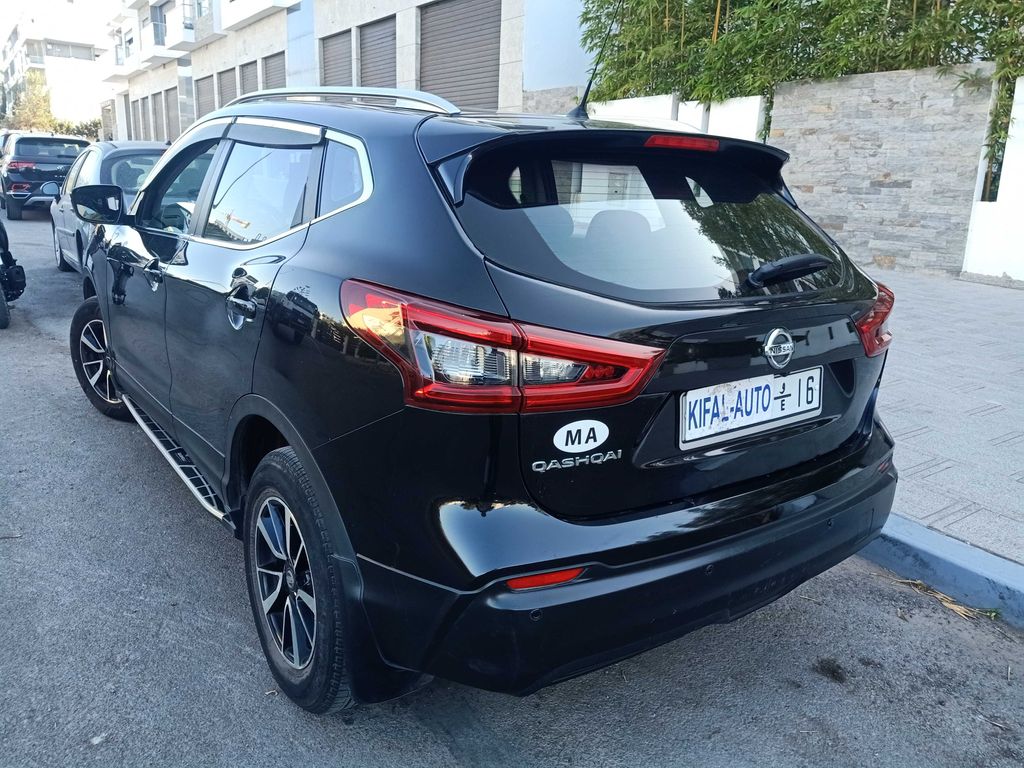 NISSAN Qashqai 2018