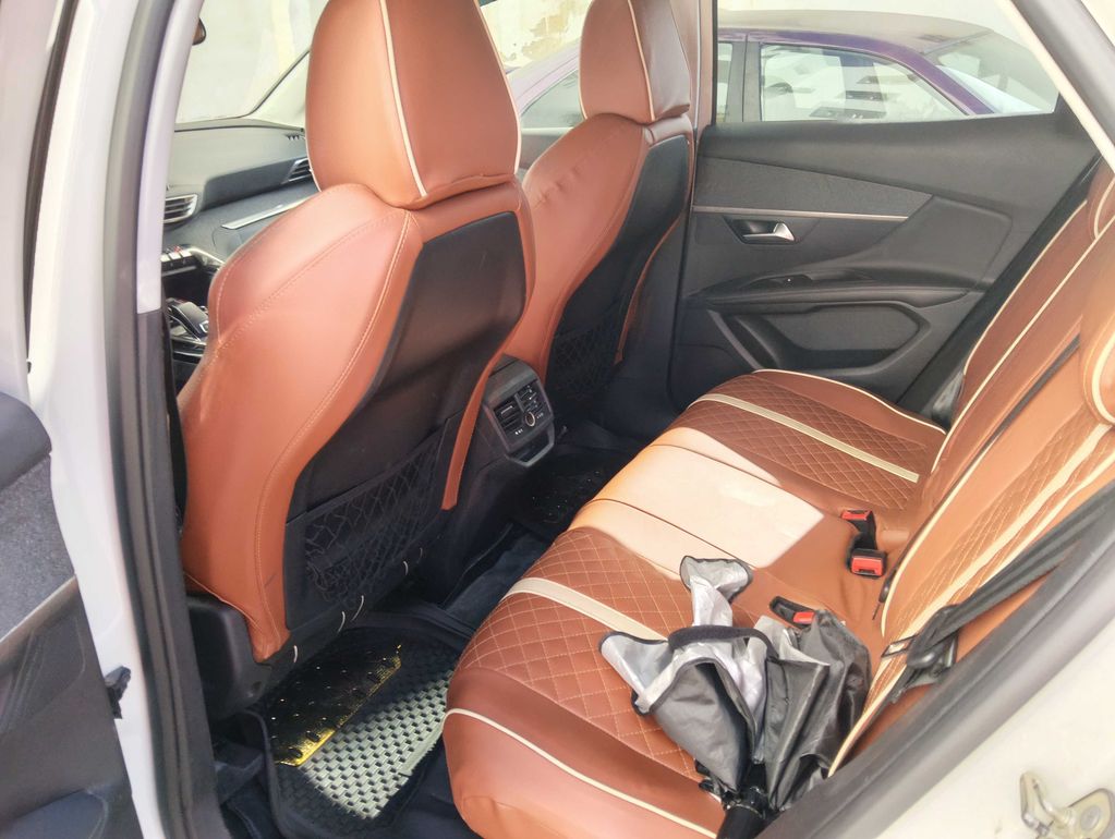 PEUGEOT 3008 2019