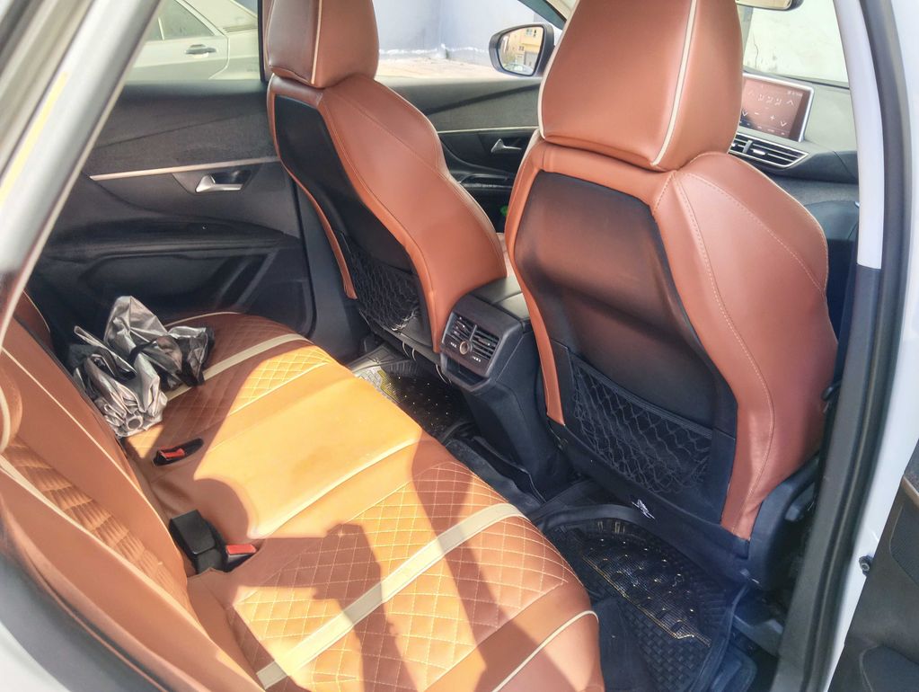 PEUGEOT 3008 2019