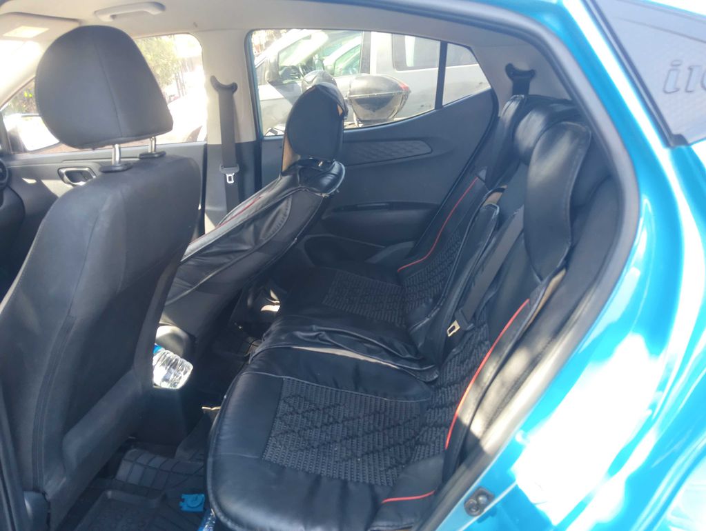 HYUNDAI Grand i10 2023