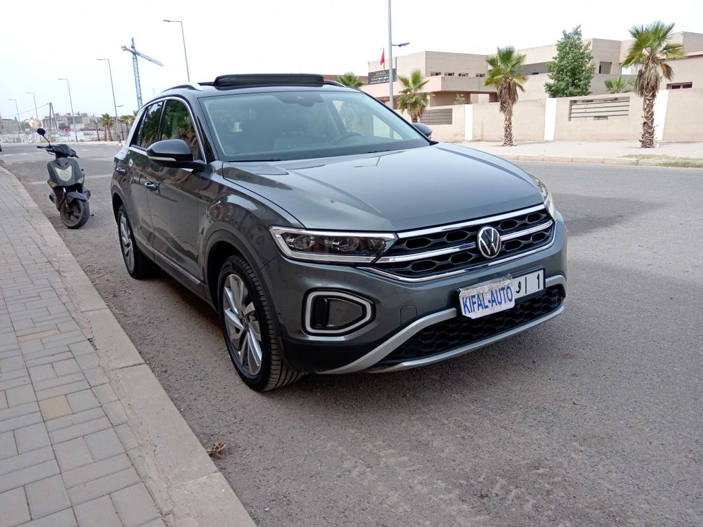 VOLKSWAGEN T-ROC 2023