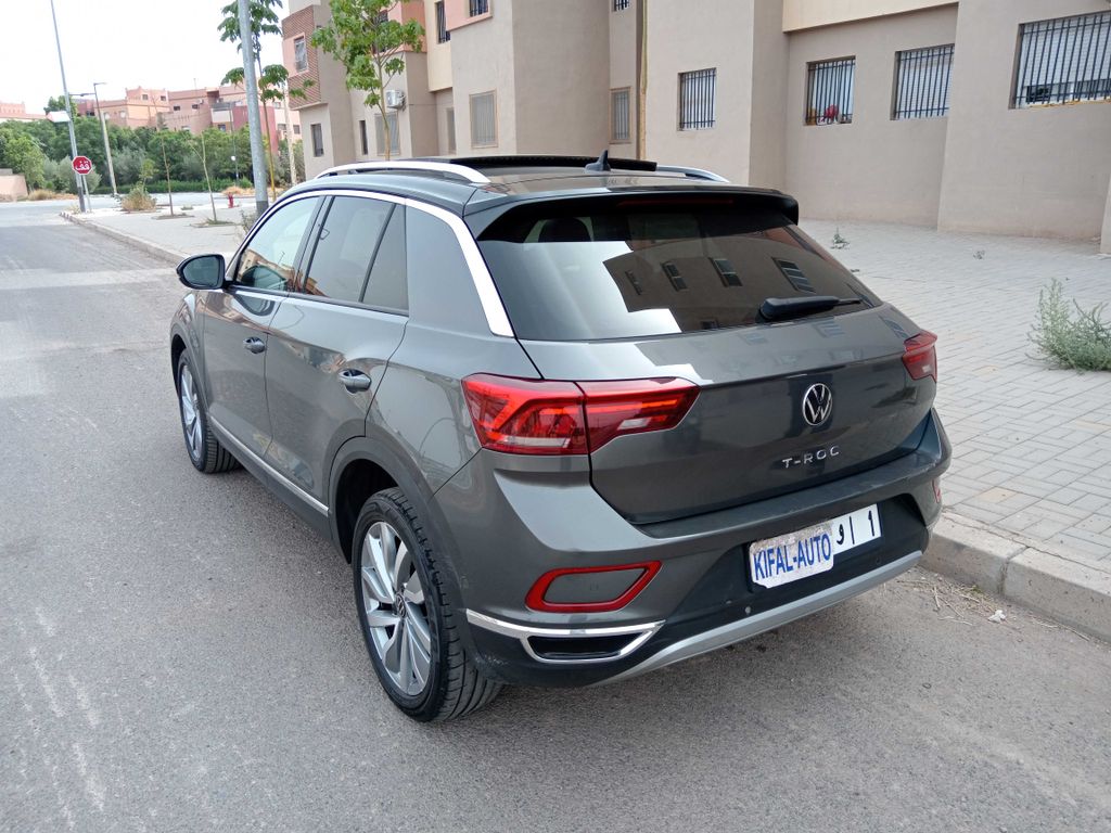 VOLKSWAGEN T-ROC 2023