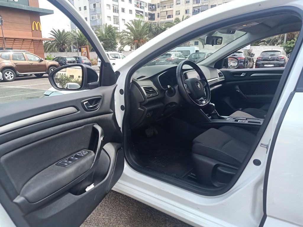 RENAULT Megane 2024