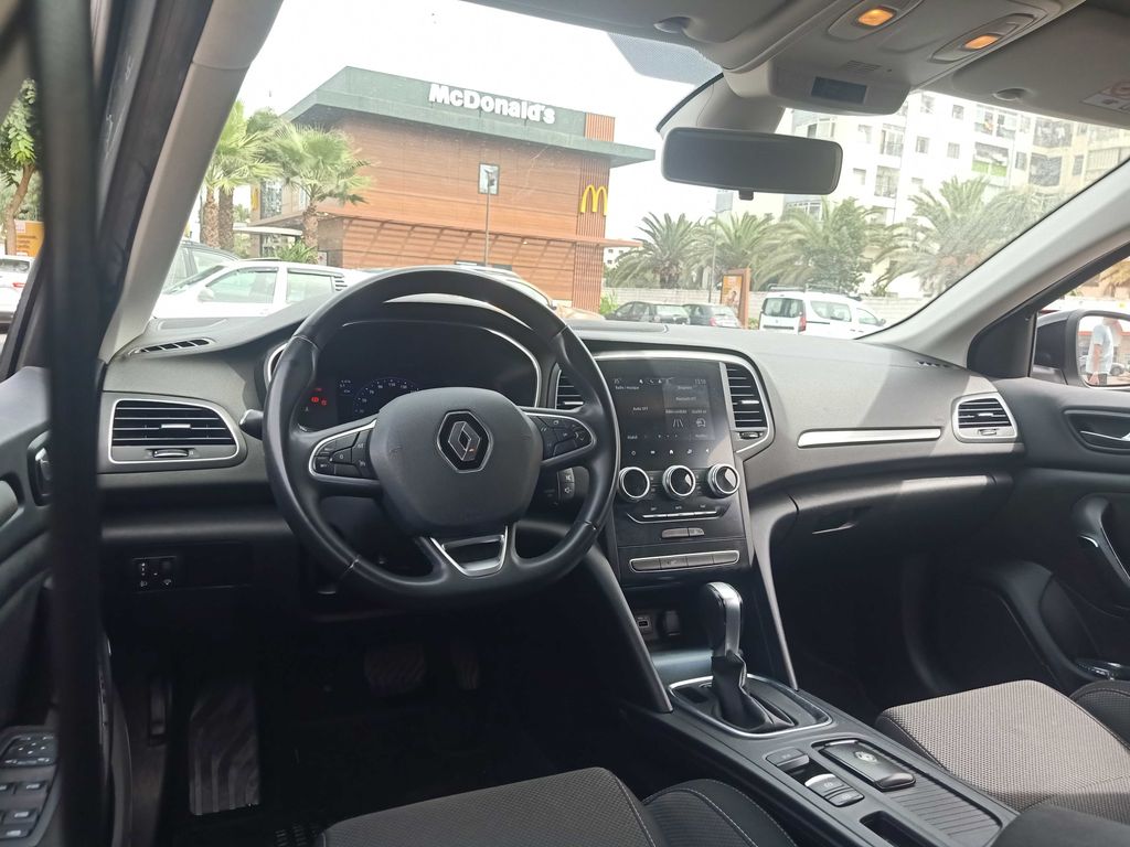 RENAULT Megane 2024