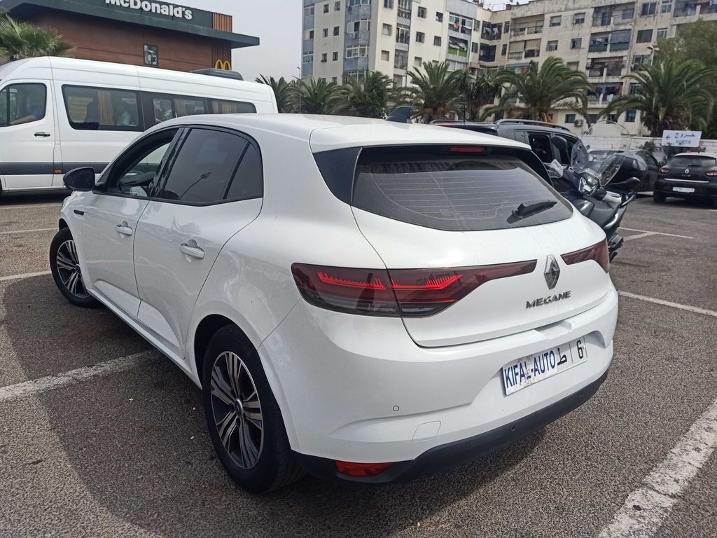RENAULT Megane 2024