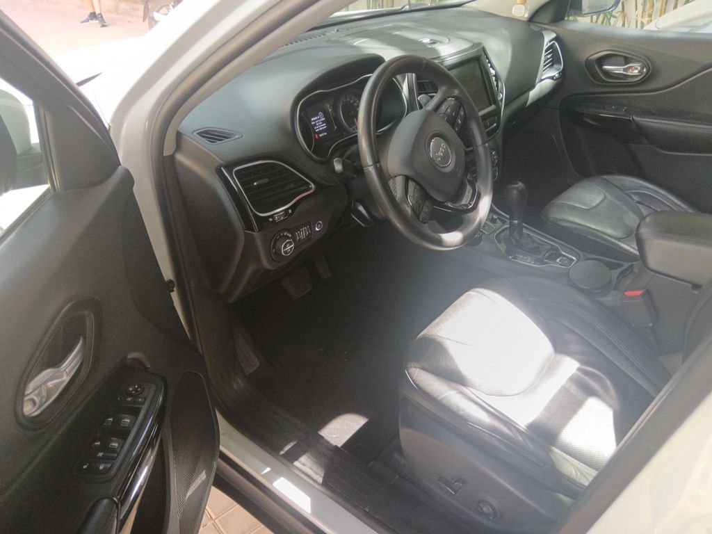 JEEP Cherokee 2021