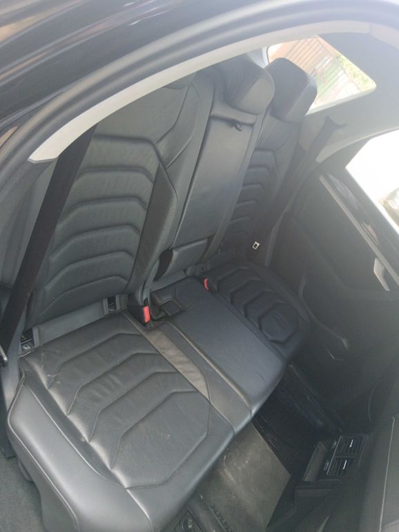 VOLKSWAGEN Touareg 2023
