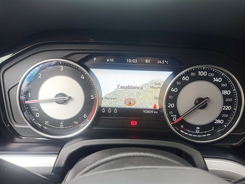VOLKSWAGEN Touareg 2023