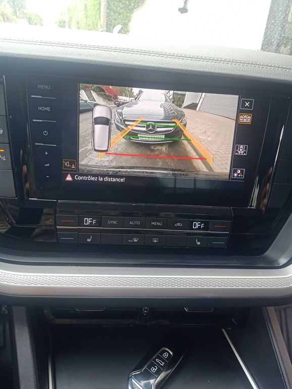 VOLKSWAGEN Touareg 2023