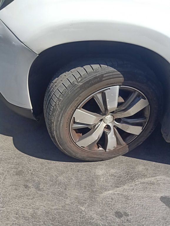 PEUGEOT 2008 2014