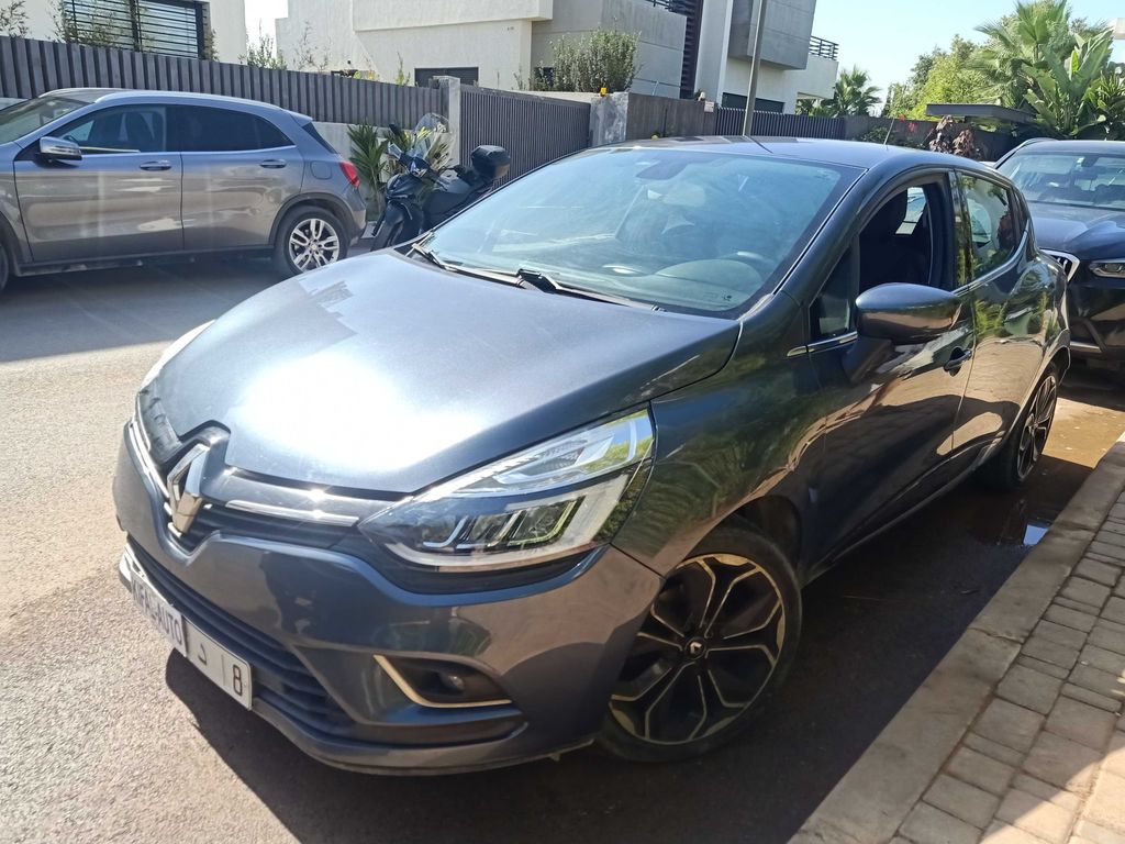 RENAULT Clio