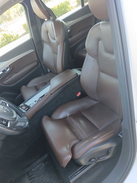 VOLVO XC90 2020