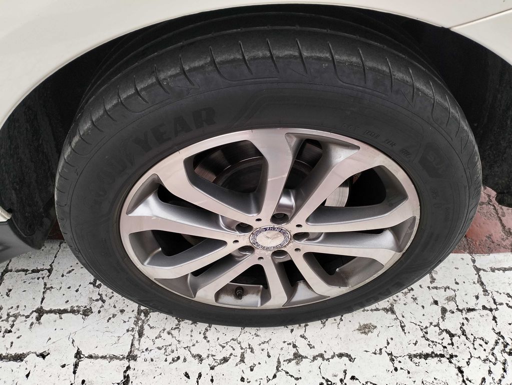 MERCEDES-BENZ GLE 2016