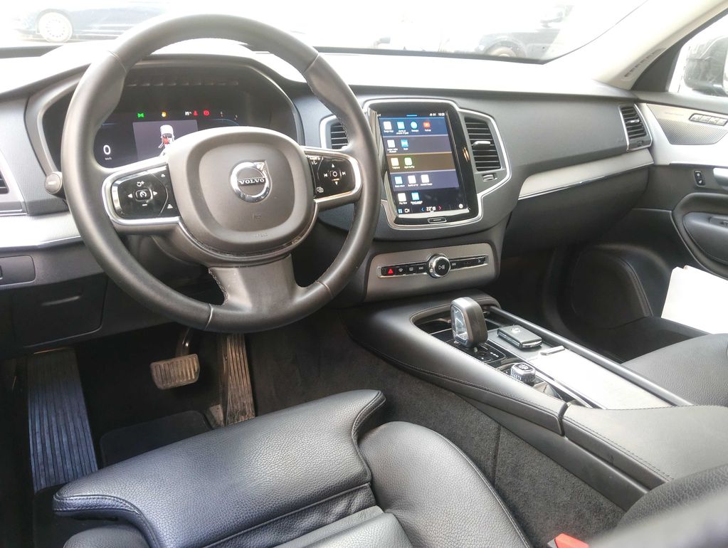 VOLVO XC90 2023