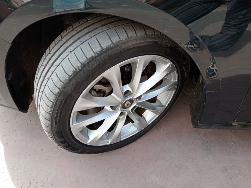 RENAULT Megane 2019