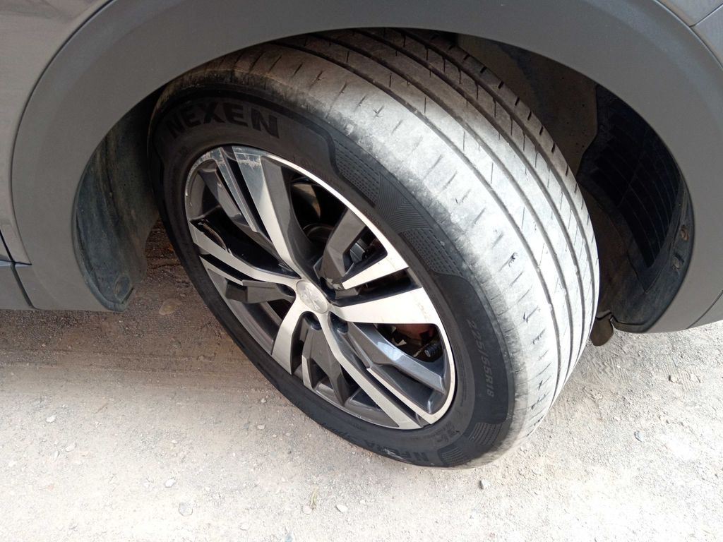 PEUGEOT 3008 2021
