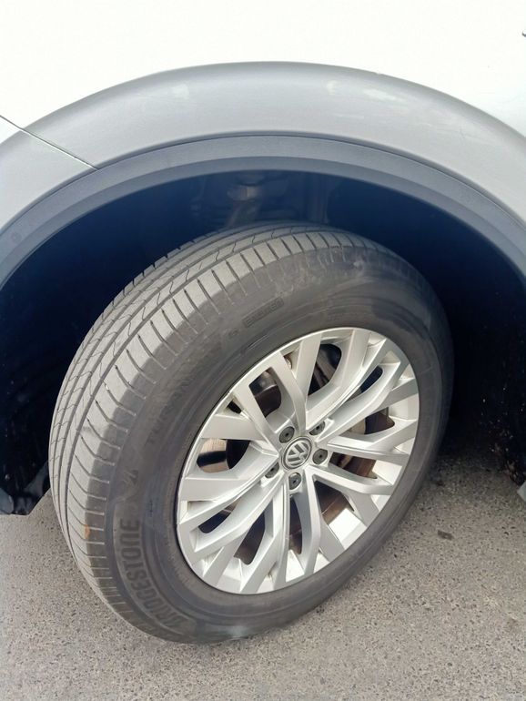 VOLKSWAGEN Touareg 2019