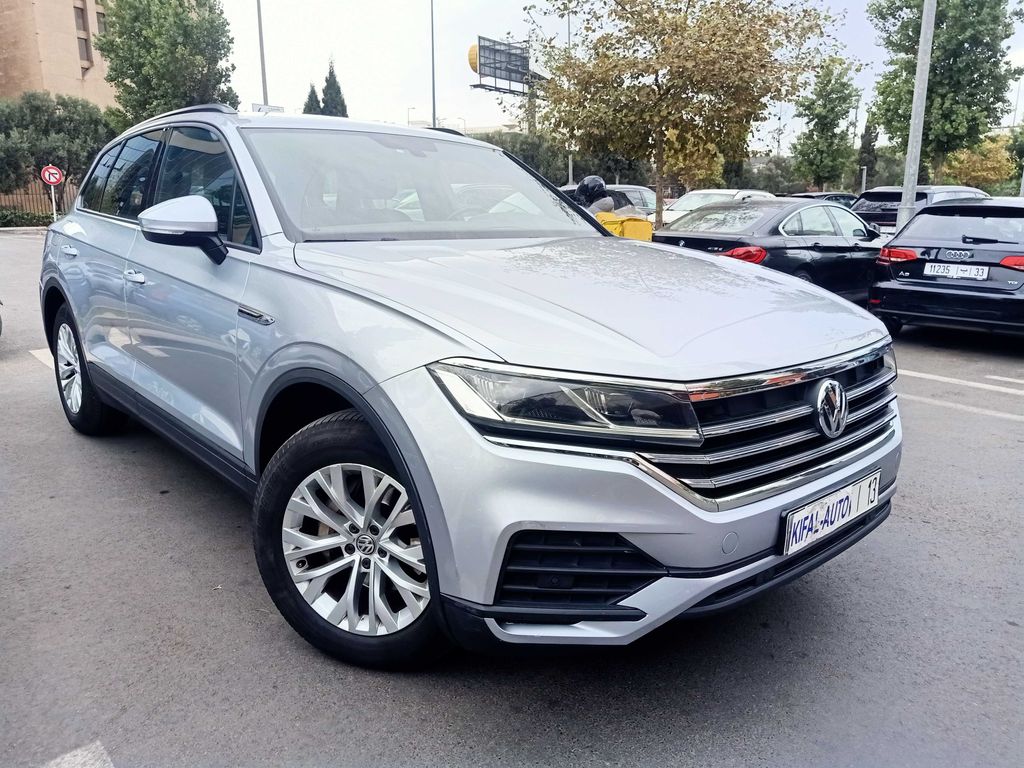 VOLKSWAGEN Touareg 2019