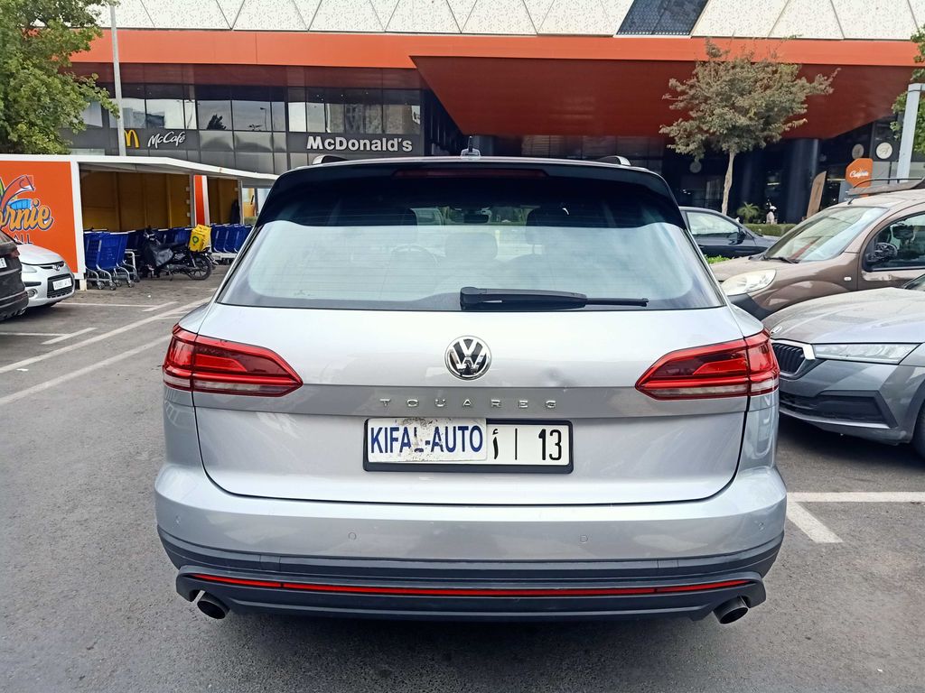 VOLKSWAGEN Touareg 2019