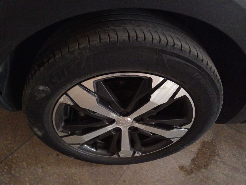PEUGEOT 3008 2019