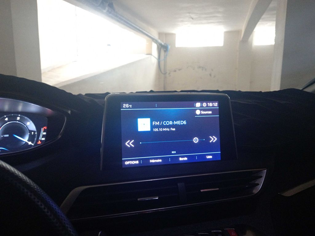 PEUGEOT 3008 2019
