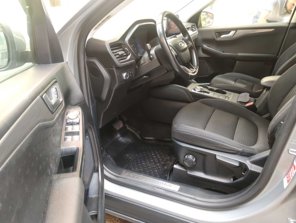 FORD Kuga 2021