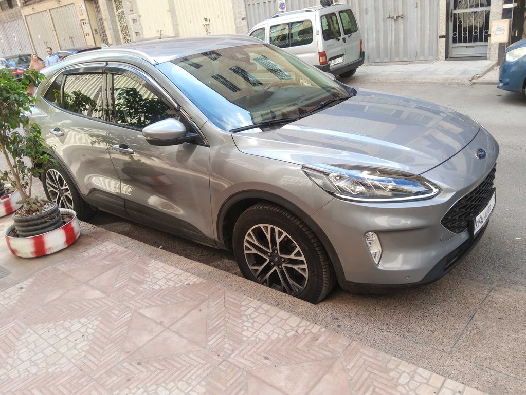 FORD Kuga 2021