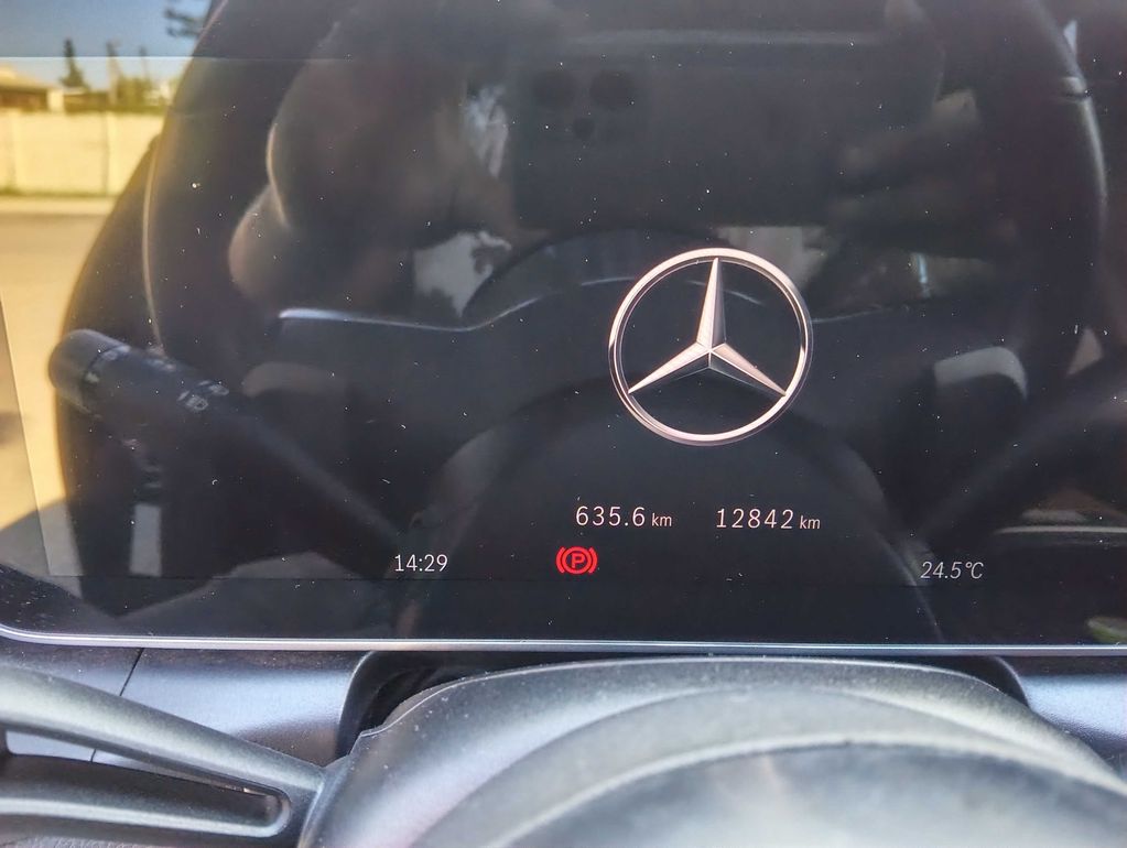 MERCEDES-BENZ GLC 2025