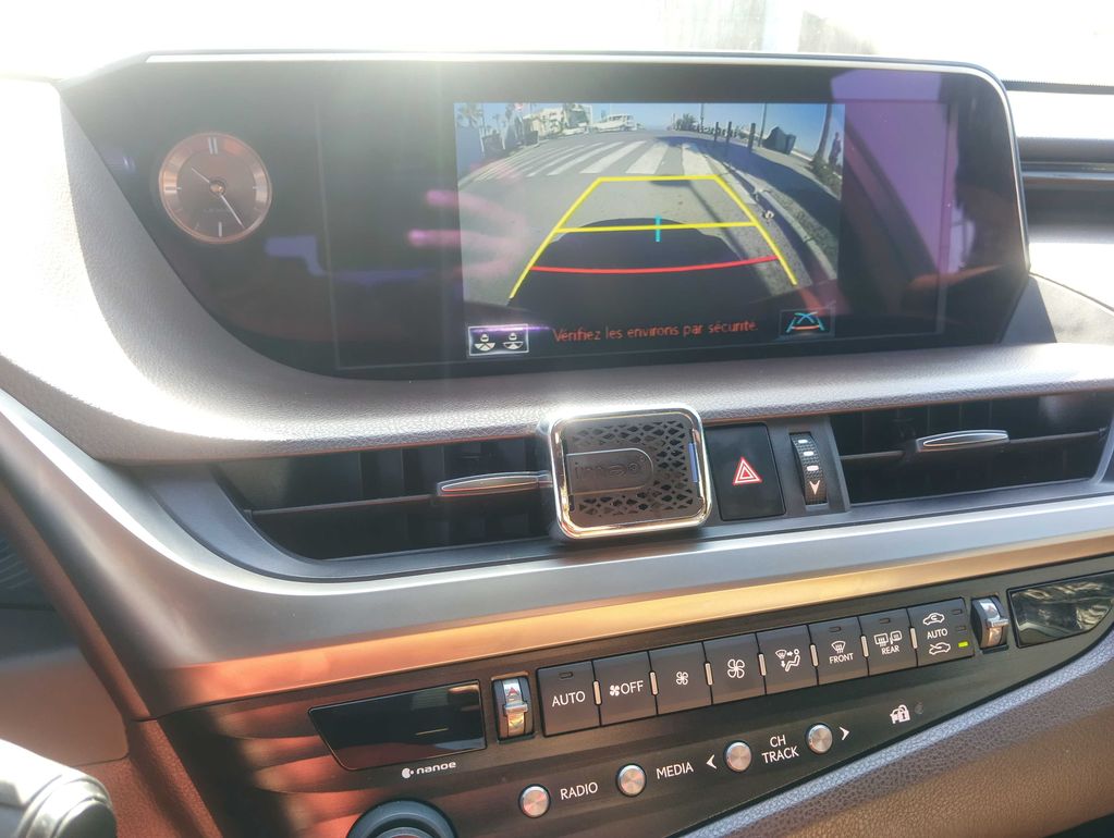 LEXUS ES 2021