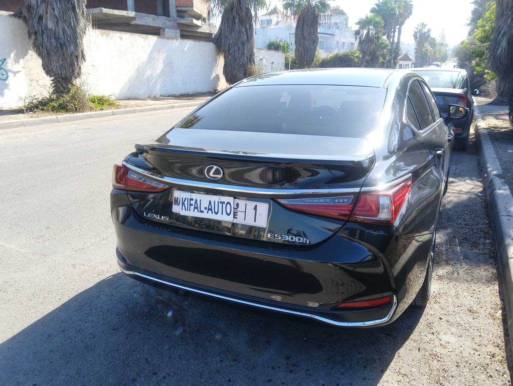 LEXUS ES 2021