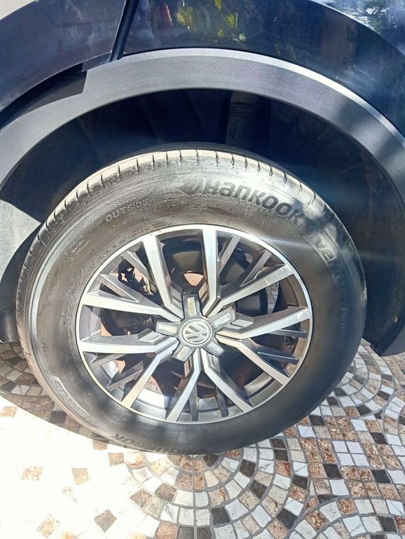 VOLKSWAGEN Tiguan 2017