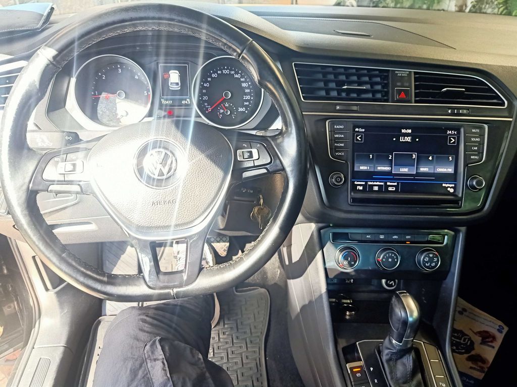 VOLKSWAGEN Tiguan 2017