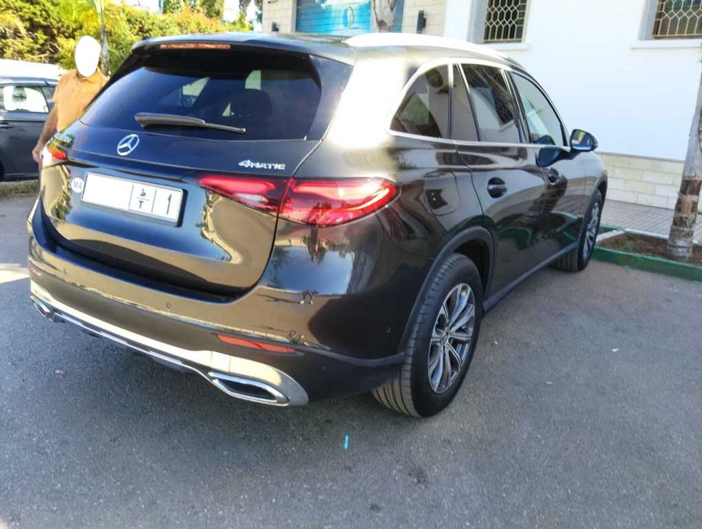 MERCEDES-BENZ GLC 2025