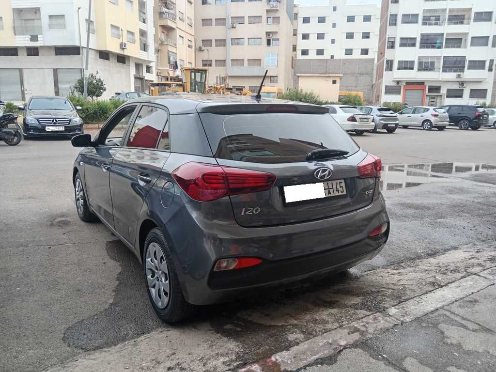 HYUNDAI i20 2021