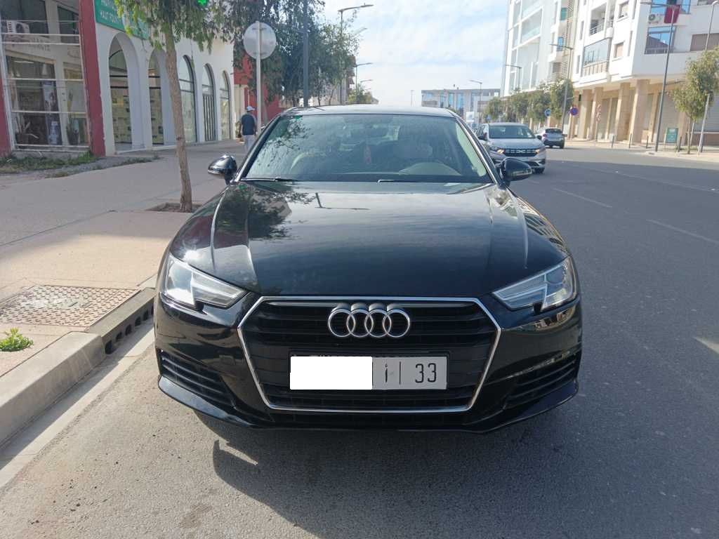 AUDI A4 2016